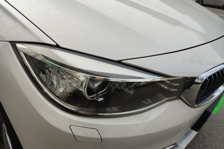 Used BMW 3 Series GT 2014 320i Design Package Model