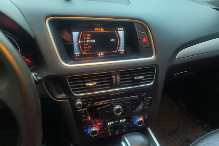 Used Audi Q5 2017 Plus 40 TFSI Technology Model
