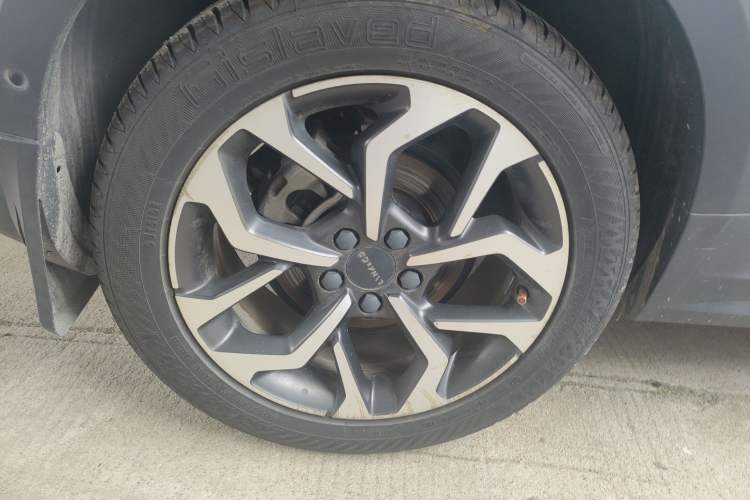 Used Lynk & Co 02 2018 1.5T DCT Two-Wheel Drive Pro Version China V Emission Standard