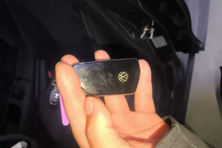 Used Volkswagen ID.UNYX 2025 Pro model