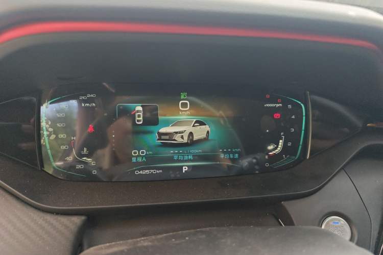 Used Dongfeng Aeolus Yixuan MAX 2021 1.5T Ultra-Stylish Trendsetter Edition