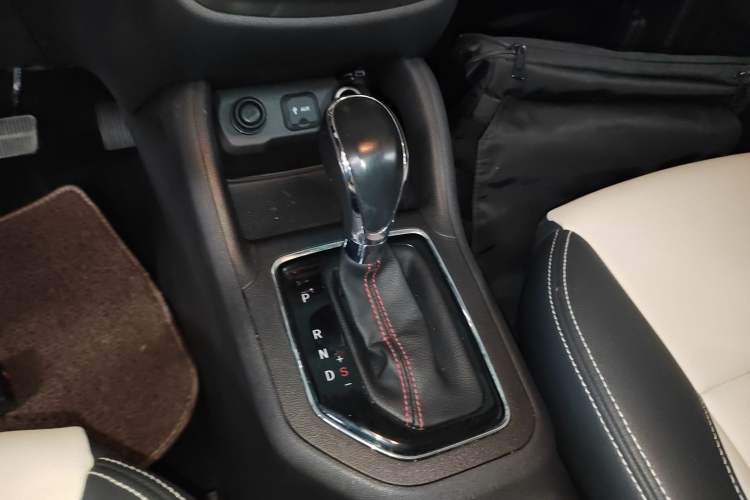 Used Changan CS35 2017 1.6L Automatic Luxury Model
