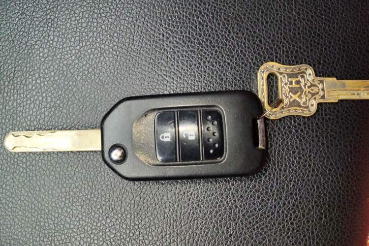 Used Honda XR-V 2017 1.5L LXi CVT Classic Edition
