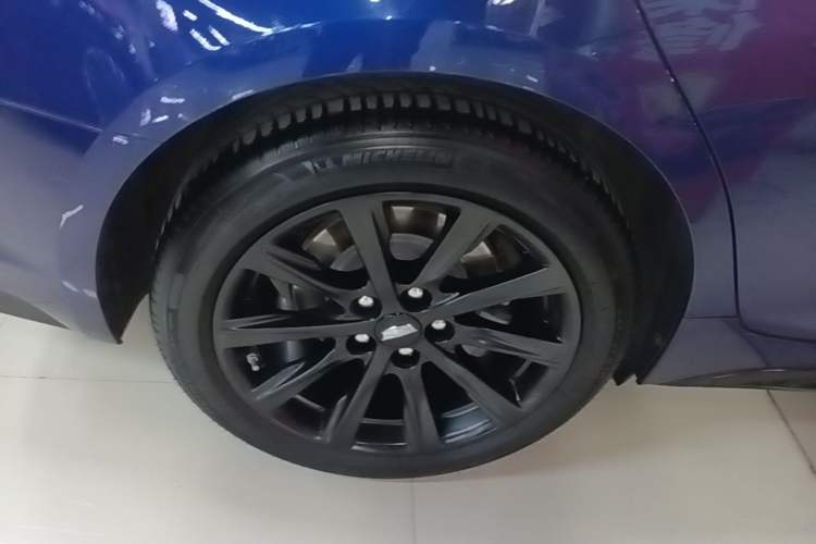 Used Cadillac CT5 2023 28T Prestige Model
