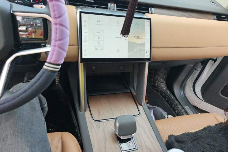 Used Land Rover Discovery Sport 2025 249 PS Performance Tech Edition