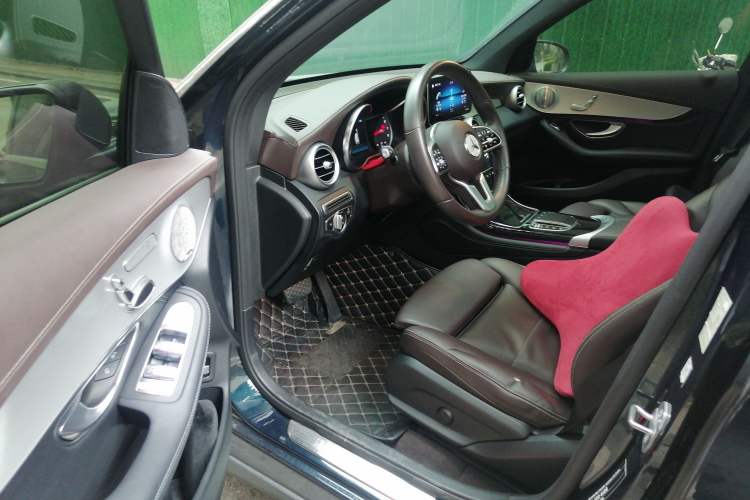 Used Mercedes-Benz GLC 2020 GLC 260 L 4MATIC Dynamic Model