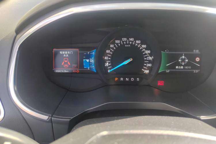 Used Ford Edge 2018 EcoBoost 245 Four-Wheel Drive Titanium 7-Seater Odometer Close Up