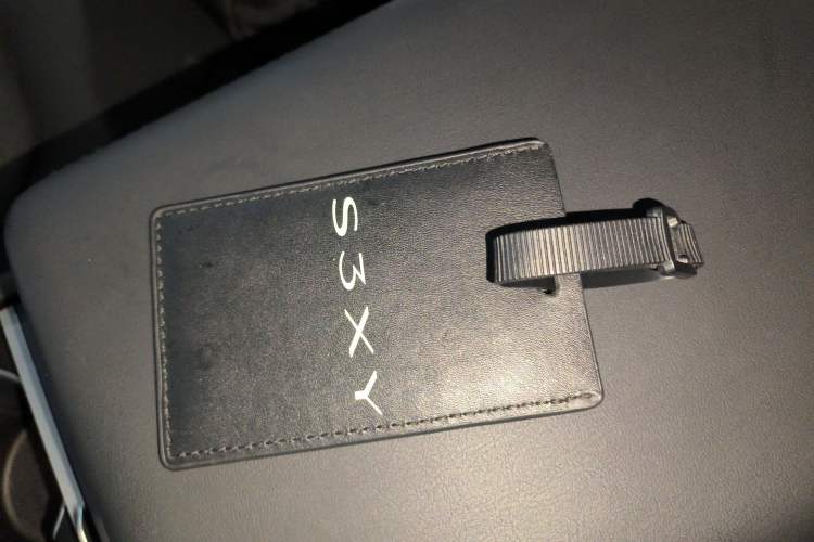 Used Tesla Model Y 2025 Long-Range All-Wheel Drive First Edition