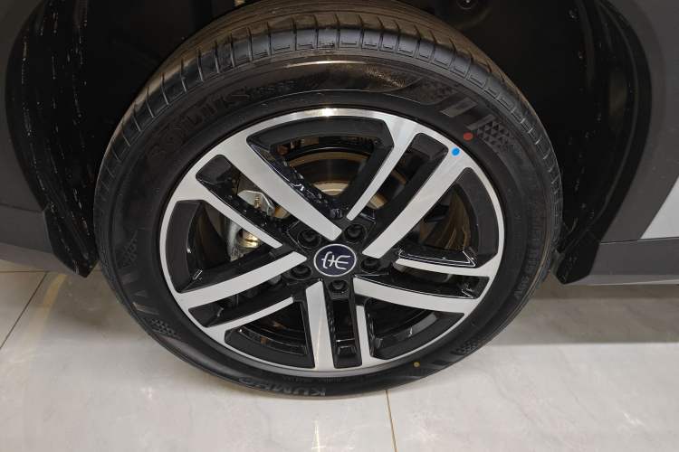 Used BYD Song L DM-i 2025 Intelligent Driving Version 112 km Beyond-Range Type