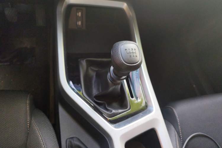 Used Wuling Jiachen 2022 1.5L Manual Enjoyment Elite Model