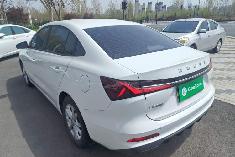 Used Roewe i5 2023 1.5L Manual Comfort Edition