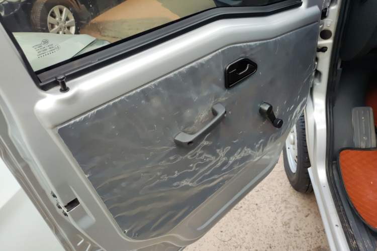 Used Wuling Zhiguang 2023 1.5L Practical Version 5/7 Seats