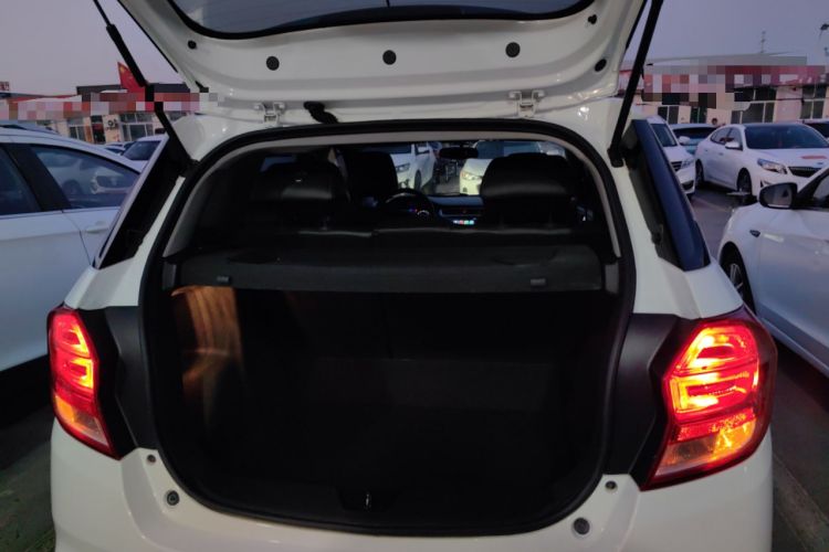 Used Chevrolet Lova RV 2016 1.5L Automatic FunDrive Edition
