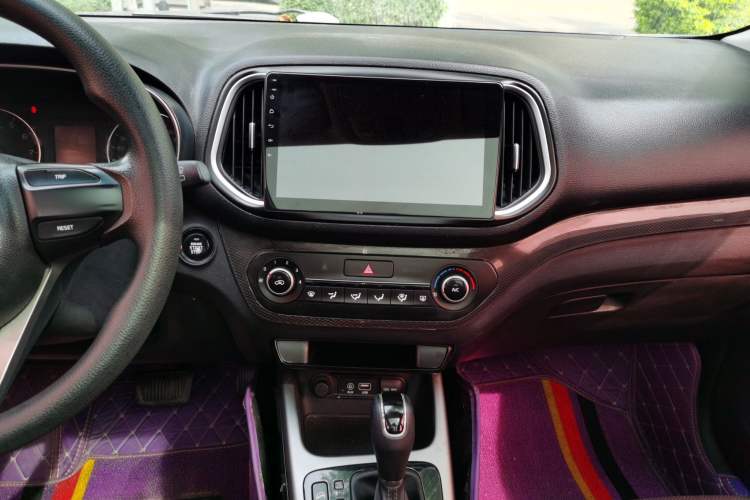 Used Kia KX3 2015 1.6L Automatic Two-Wheel Drive DLX
