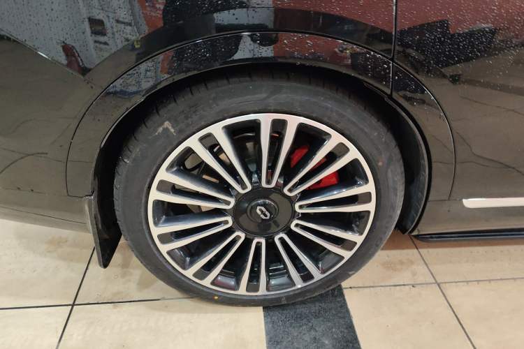 Used Hima AITO M9 2024 Range-Extended Ultra Version 52 kWh 5-Seater Model
