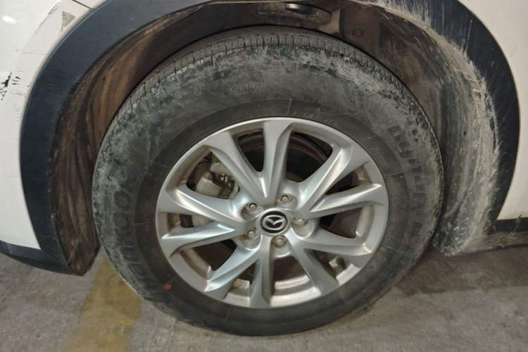 Used Mazda CX-4 2016 2.0L Automatic 2WD Blue Sky Luxury Edition Left Front Wheel Hub