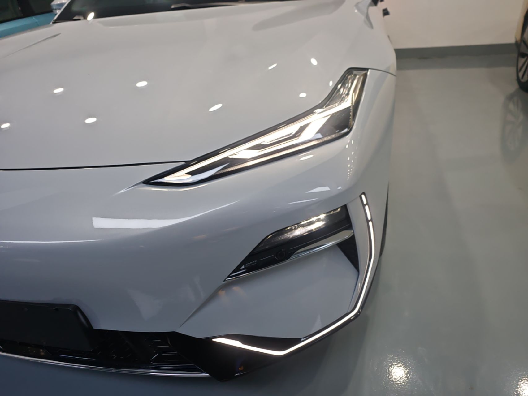 Geely Galaxy E8 2024 665 km Range Rear-Drive Starship Long-Range Version — снимка 8