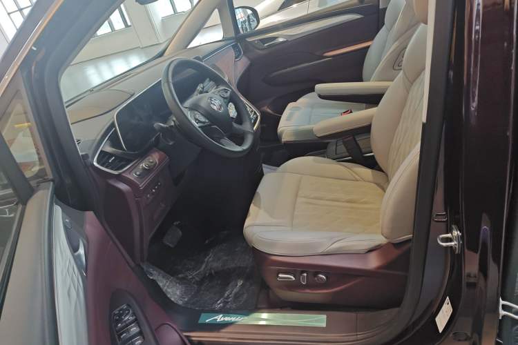 Used Buick GL8 2022 Avenir Aivia Six-Seat Deluxe Edition