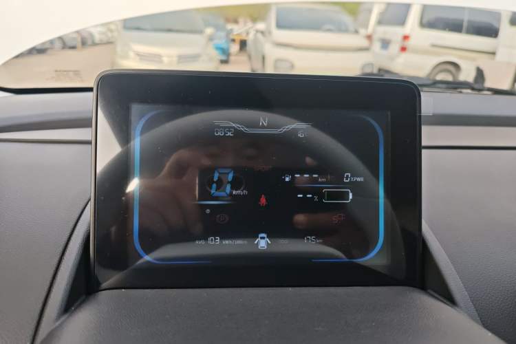 Used CHANGAN NEVO Lumin 2026 Model Treasure Edition 205km Passionate Beige Ningde Instrument Cluster