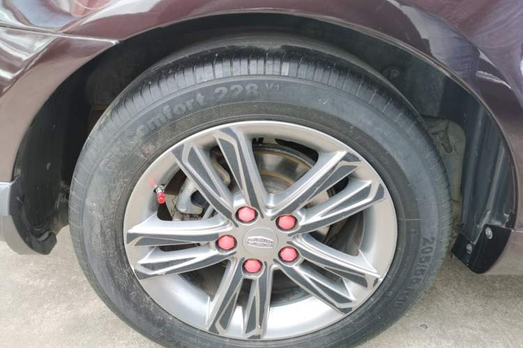 Used Geely Auto Emgrand 2017 Sedan Million Edition 1.5L Manual - Upward Version
