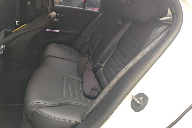 Used Mercedes-Benz C-Class 2025 C 260 L Sport Edition Left Rear Seat
