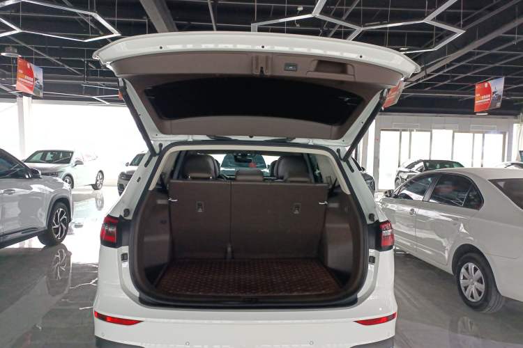 Used Volkswagen Viloran 2022 380TSI Prestige Edition
