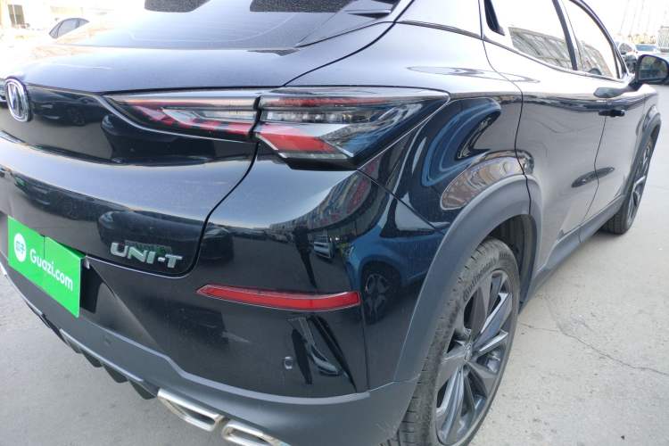 Used CHANGAN UNI-T 2020 1.5T Prestige Version