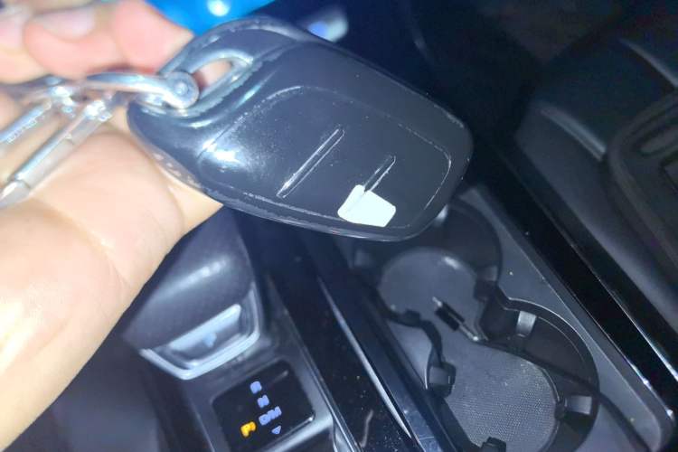 Used Roewe RX5 MAX 2019 300TGI Automatic Smart Cabin Flagship Edition Vehicle Key