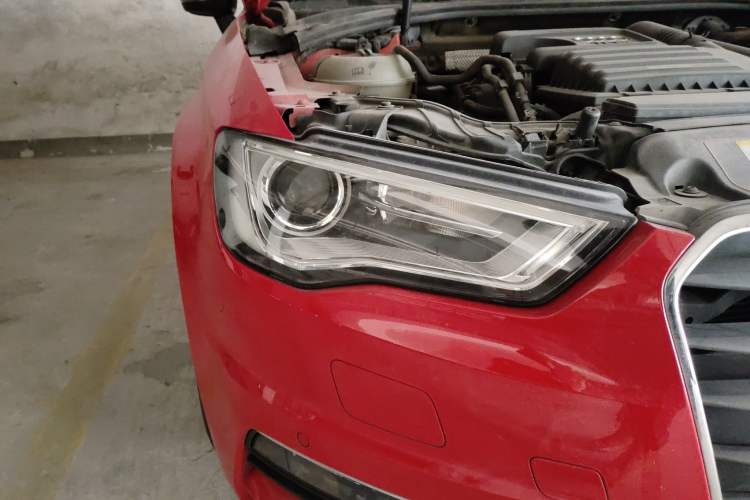 Used Audi A3 2015 Limousine 35 TFSI Millionth Anniversary Comfort Model