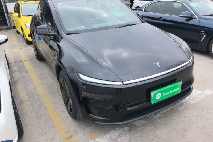 Used Tesla Model Y 2026 Rear-Drive Model
