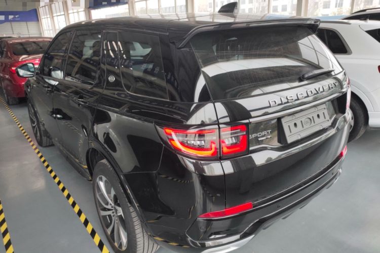 Used Land Rover Discovery Sport 2020 249 PS R-Dynamic Performance Edition Exterior 2