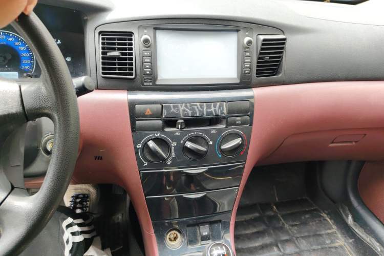 Used BYD F3 2014 1.5L Manual Comfort Model Audio And AC Panel