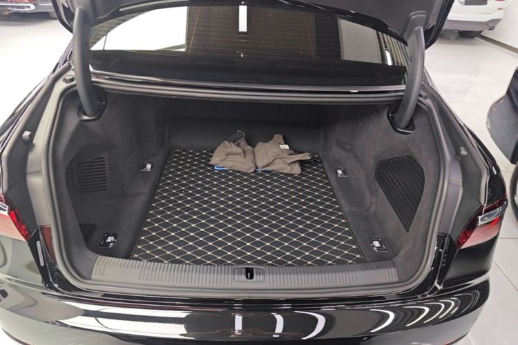 Used Audi A8 2024 A8L 50 TFSI quattro Prestige Edition
