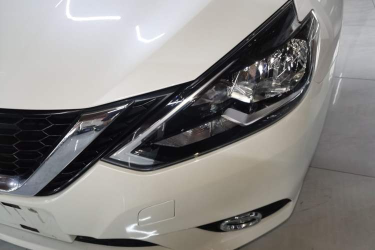 Used Nissan Sylphy 2021 Classic 1.6XL CVT Luxury Edition Left Front Headlight
