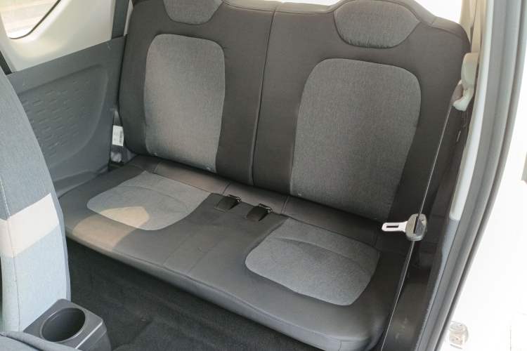 Used Wuling Hongguang MINIEV 2022 Macaron Premium Model – Lithium Iron Phosphate Left Rear Seat