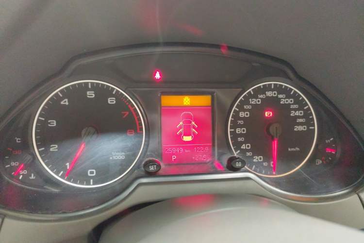 Used Audi Q5 2011 2.0TFSI Technology Model