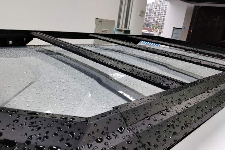 Used iCAR V23 2025 550 Two-Wheel Drive Intelligent Driving Version Roof