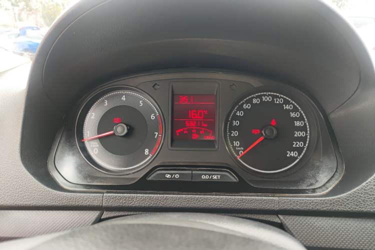 Used Volkswagen Jetta 2017 1.4L Manual Fashion Edition
