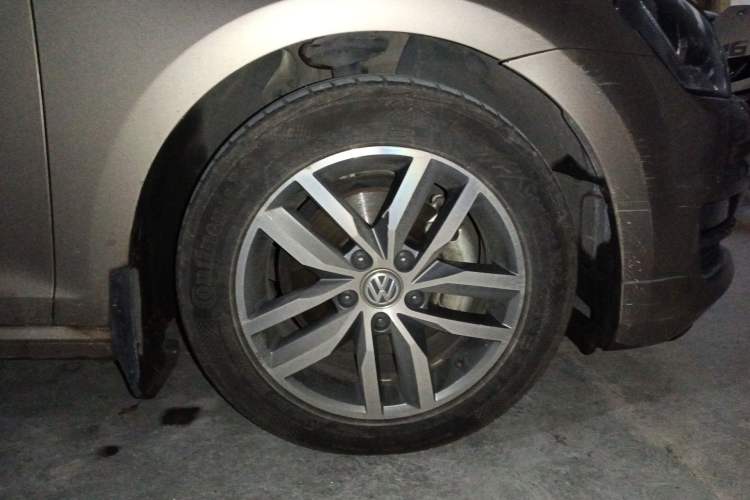 Used Volkswagen Golf 2016 230TSI Automatic Luxury Version
