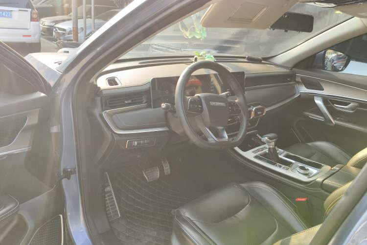 Used JETOUR X70 PLUS 2021 1.5T DCT Mountain 7-Seater
