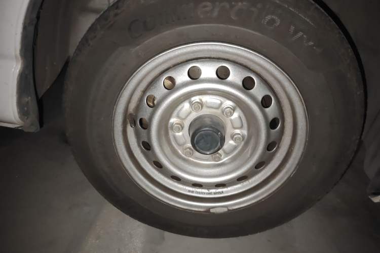 Used Jinbei Express 2020 2.0L Upgraded Version China VI Standard 6-Seater 1TZS