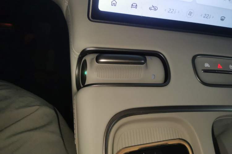 Used Nio ES6 2023 75 kWh
