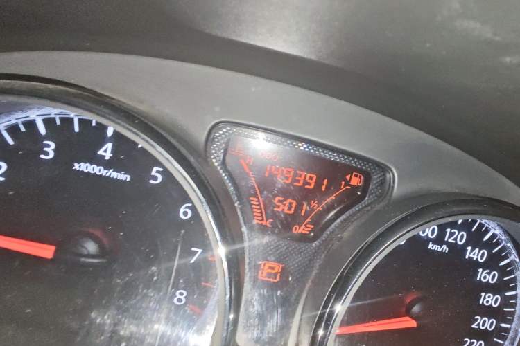 Used Nissan Sunny 2011 1.5XV CVT Deluxe Edition