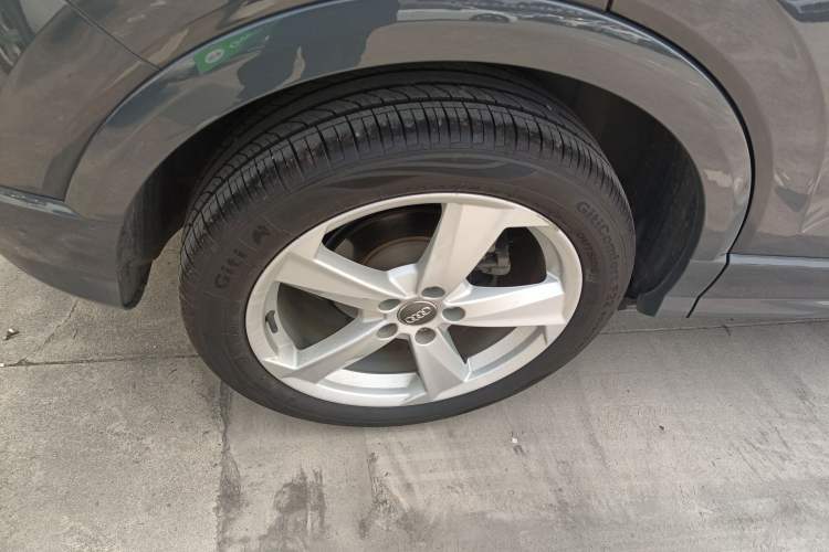 Used Audi Q2L 2020 35 TFSI Fashionable and Elegant Model
