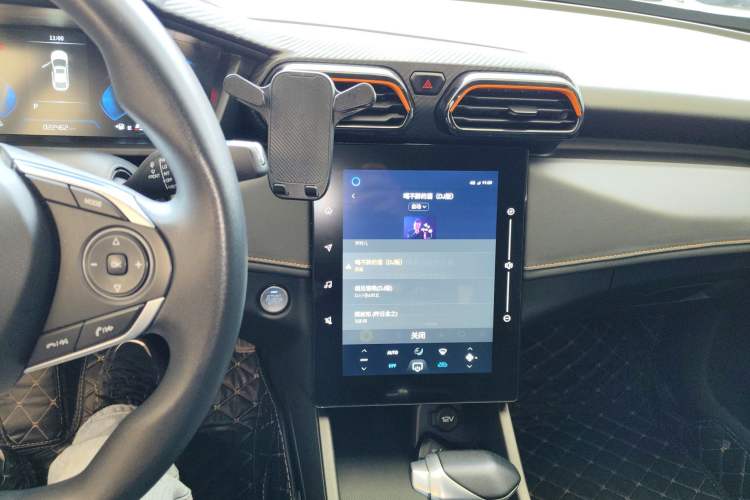 Used Dongfeng Aeolus Yixuan 2024 1.5L Automatic JingSu Edition Audio And AC Panel