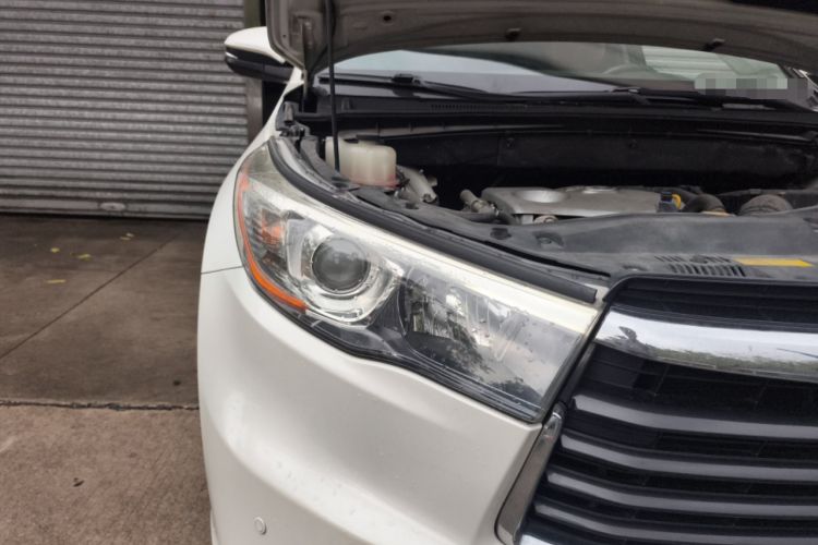 Used Toyota Highlander 2015 2.0T Four-Wheel Drive Luxury Edition 7-Seater Right Front Headlight