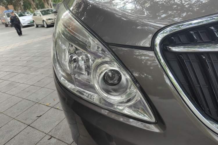 Used Buick GL8 2017 25S Prestige Version China V Standard
