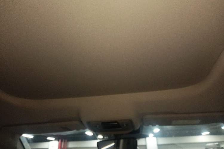 Used BYD Song Pro New Energy 2019 DM 1.5T Four-Wheel Drive Performance Edition Deluxe Model Headliner