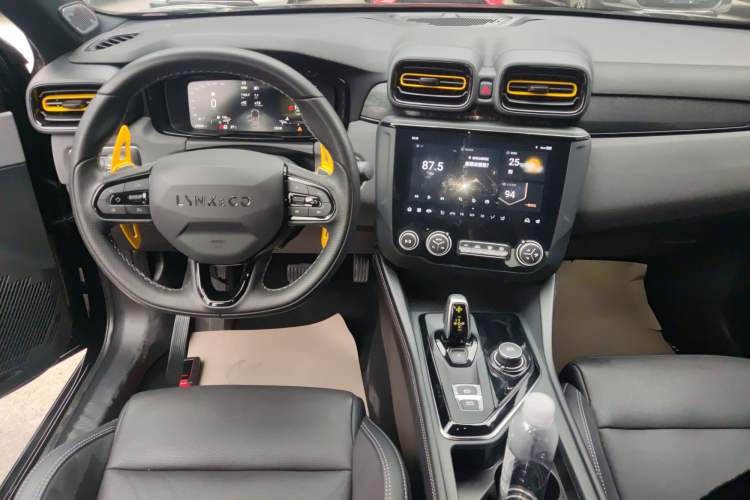 Used Lynk & Co 03 2022 1.5TD DCT JingPro