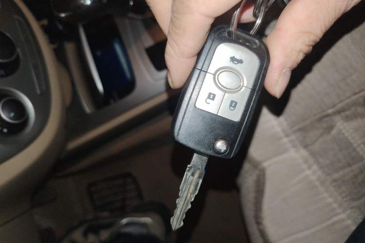 Used Buick Excelle 2013 1.5L Automatic Classic Model